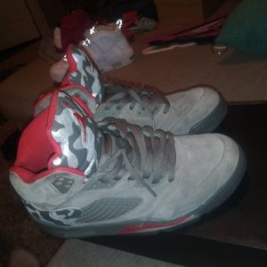 Jordan 5s camo
